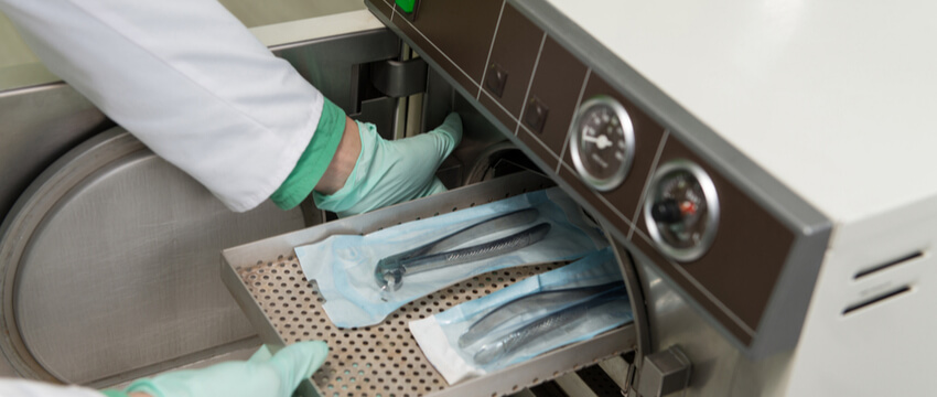 How Does A Steam Steriliser Make Medical Tools Safer?